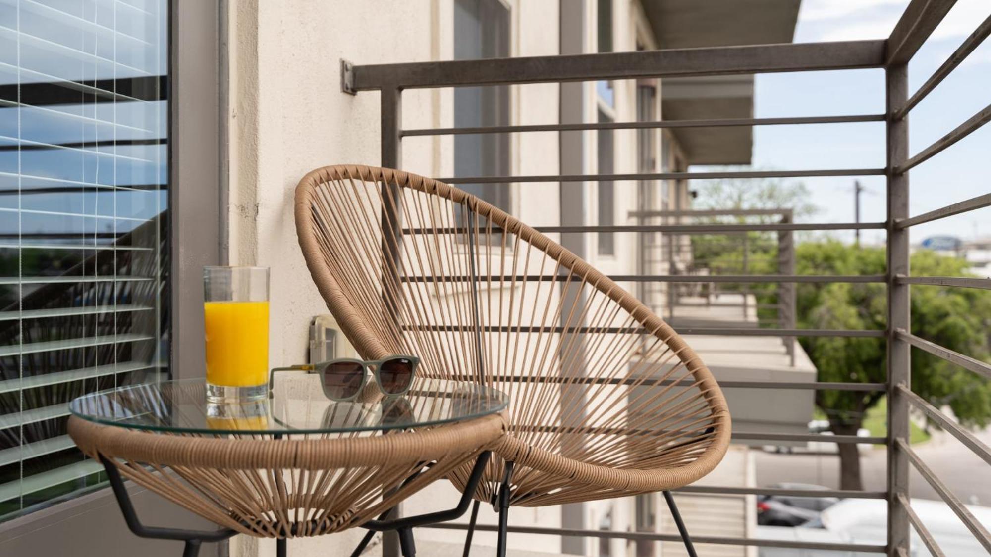 Flora In Austin Apartment Exterior photo