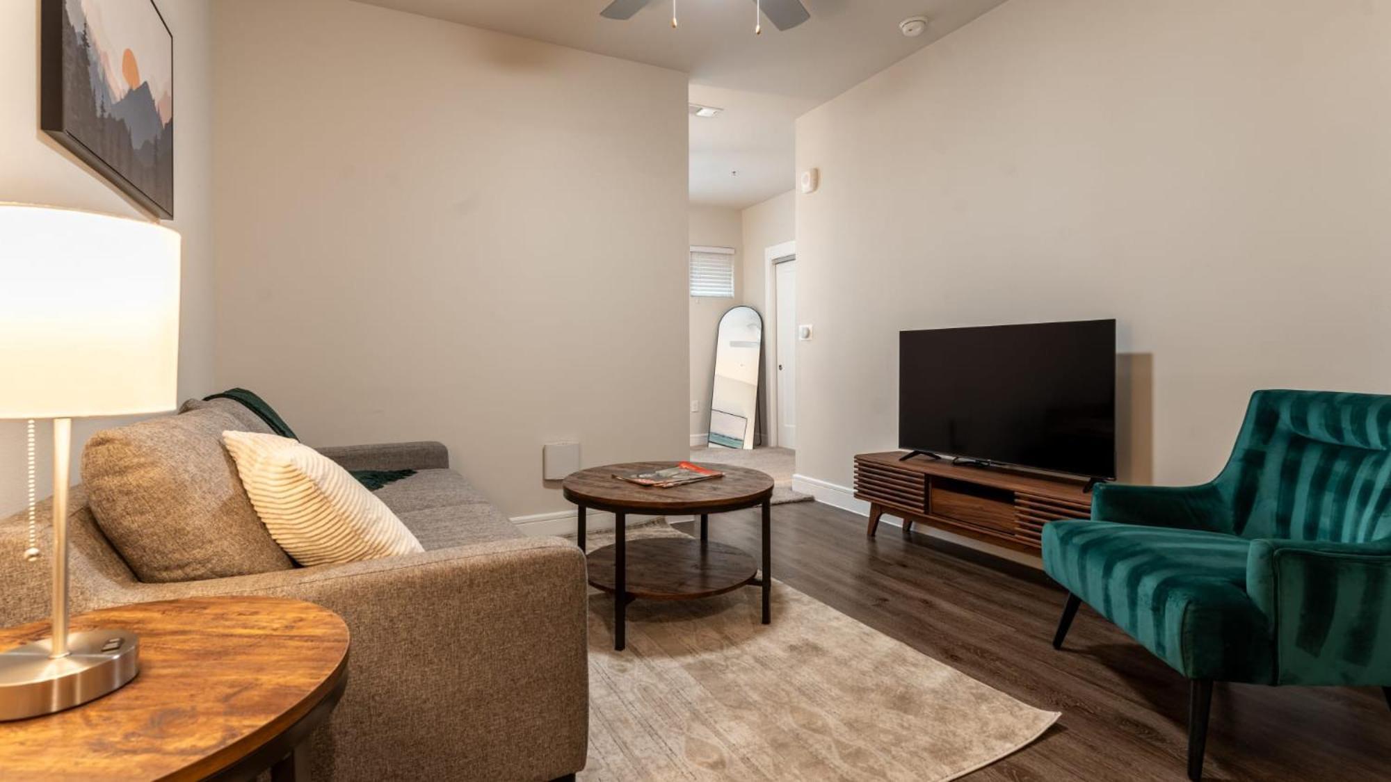 Flora In Austin Apartment Exterior photo
